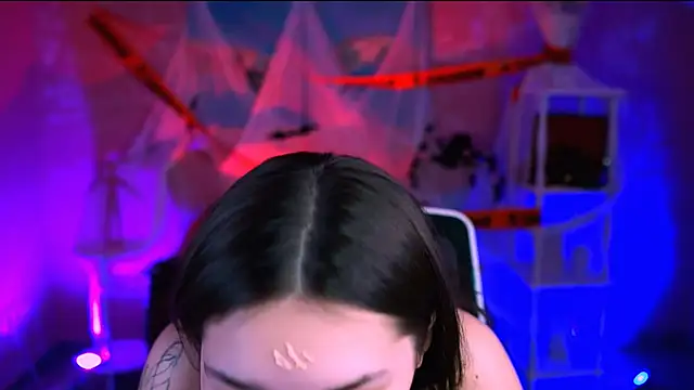 KimClarks  online show from October 30, 12:39 pm