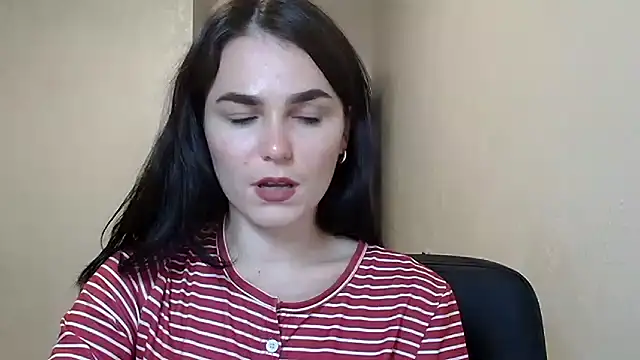 Snapshot of Silviaa_a chatting on October 17, 6:32 pm Silviaa a online show from October 17, 6:32 pm