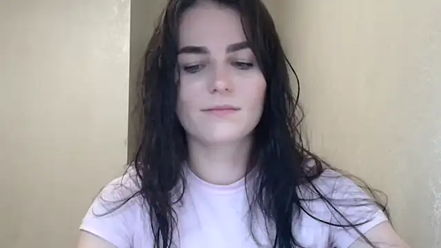 Silviaa a online show from January 7, 8:11 pm