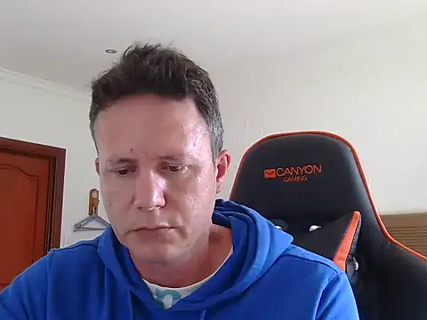TroyDieselXXX online show from April 23, 9:52 am