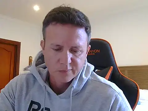 TroyDieselXXX online show from April 24, 7:55 am