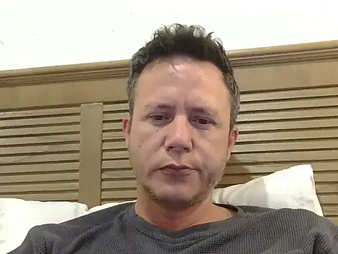 Snapshot of TroyDieselXXX chatting on June 11, 5:16 am TroyDieselXXX online show from June 11, 5:16 am