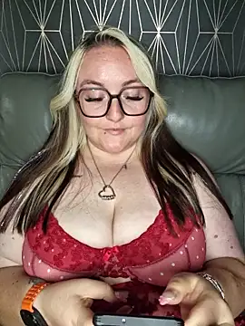 BBW Diamond xox online show from September 27, 11:43 pm