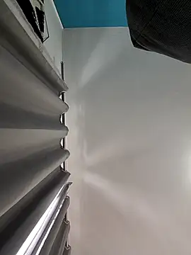 Snapshot of mikeara90 chatting on October 8, 12:03 pm mikeara90 online show from October 8, 12:03 pm