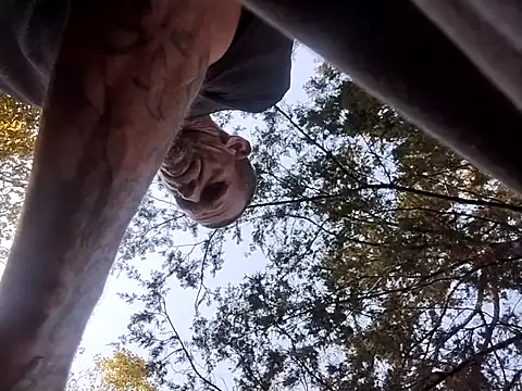 Snapshot of helldonk chatting on September 13, 10:53 pm helldonk online show from September 13, 10:53 pm