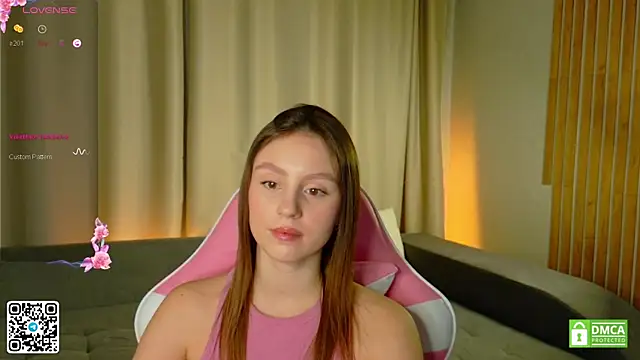 Snapshot of sweet_loopy chatting on December 3, 3:25 am sweet loopy online show from December 3, 3:25 am