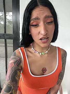 Scaarlettfox online show from February 19, 6:37 pm