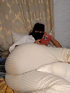 Snapshot of Samaarsexy23 chatting on November 10, 11:53 am Samaarsexy23 online show from November 10, 11:53 am