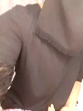 Snapshot of Samaarsexy23 chatting on November 16, 2:33 pm Samaarsexy23 online show from November 16, 2:33 pm