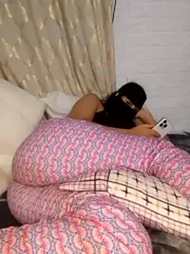 Snapshot of Samaarsexy23 chatting on November 25, 10:59 am Samaarsexy23 online show from November 25, 10:59 am