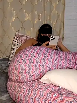 Snapshot of Samaarsexy23 chatting on November 26, 12:22 am Samaarsexy23 online show from November 26, 12:22 am