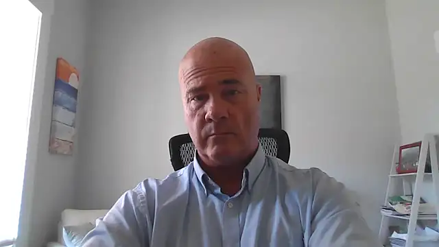 Snapshot of cyclone1212 chatting on May 14, 1:18 pm cyclone1212 online show from May 14, 1:18 pm