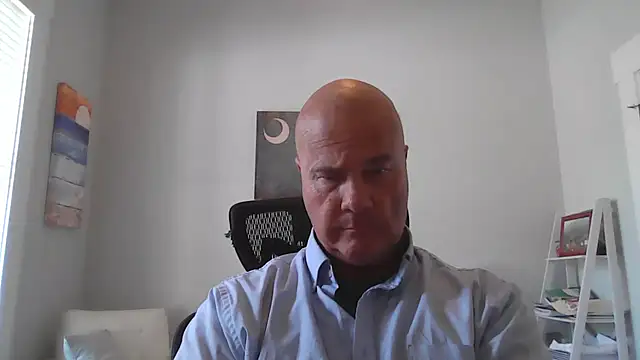Snapshot of cyclone1212 chatting on May 27, 7:00 pm cyclone1212 online show from May 27, 7:00 pm