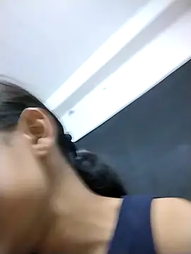 Your-Kitkat online show from October 10, 11:37 pm