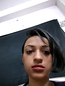 Your-Kitkat online show from October 11, 12:15 pm