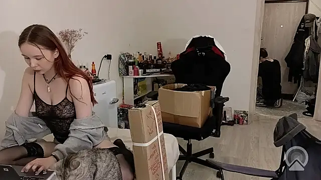 Snapshot of Remmy_Foxx_ chatting on October 11, 12:36 pm Remmy Foxx  online show from October 11, 12:36 pm