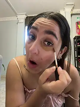 JasmineRhodes online show from February 26, 11:53 am