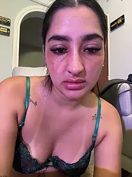 Snapshot of JasmineRhodes chatting on July 15, 12:32 pm JasmineRhodes online show from July 15, 12:32 pm