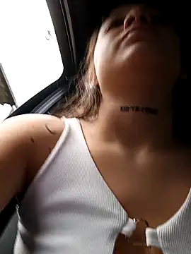 Arii collins1 online show from October 6, 11:40 am