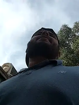 Snapshot of Todasmias420 chatting on November 11, 10:10 pm Todasmias420 online show from November 11, 10:10 pm