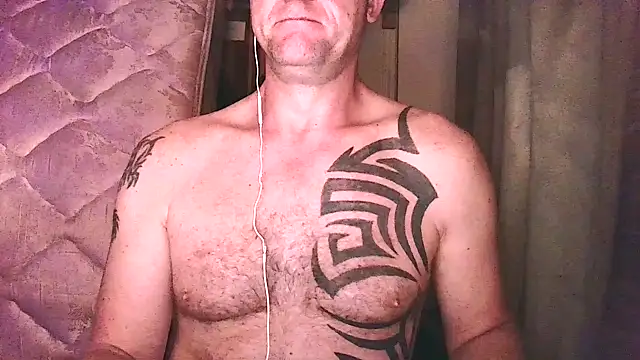 Snapshot of Yournaughty chatting on October 25, 6:32 am Yournaughty online show from October 25, 6:32 am