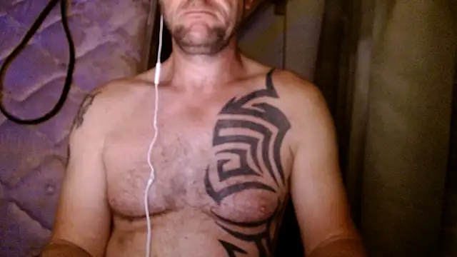 Yournaughty online show from June 26, 6:40 am