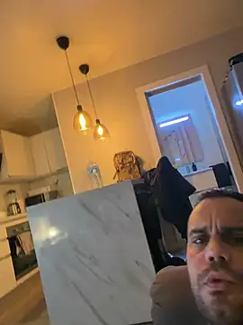 Snapshot of futy-doll chatting on March 14, 3:45 am futy-doll online show from March 14, 3:45 am