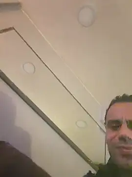 Snapshot of futy-doll chatting on March 21, 1:54 am futy-doll online show from March 21, 1:54 am