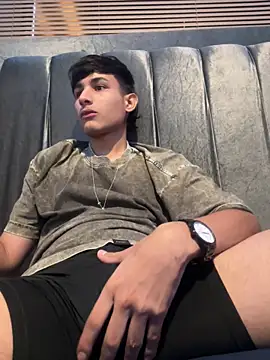 cody fox10 online show from November 26, 8:43 pm