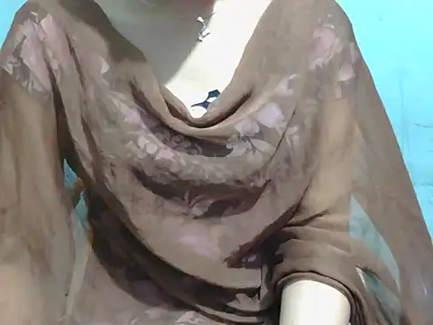 Snapshot of lovely_soniya chatting on September 11, 6:13 am lovely soniya online show from September 11, 6:13 am