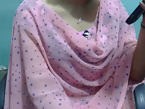 Snapshot of lovely_soniya chatting on September 26, 5:44 am lovely soniya online show from September 26, 5:44 am