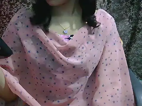 Snapshot of lovely_soniya chatting on May 29, 6:22 am lovely soniya online show from May 29, 6:22 am