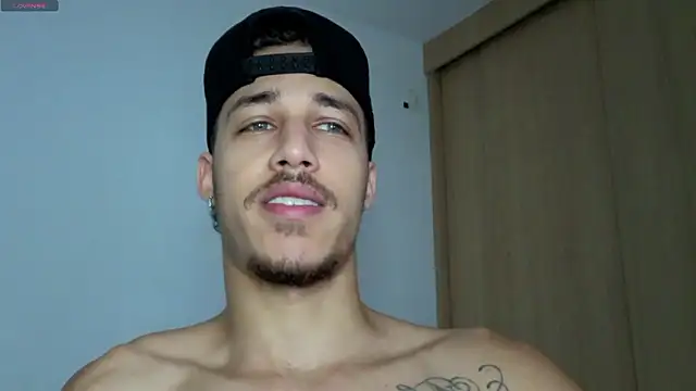 orionblaze69  online show from February 21, 10:16 am