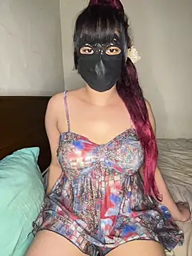 Ariana  Marie online show from July 9, 8:35 pm
