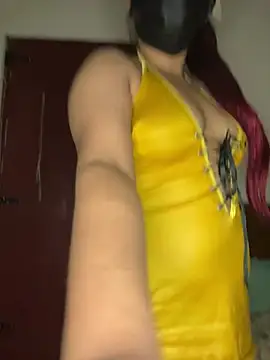 Ariana  Marie online show from July 15, 10:15 pm