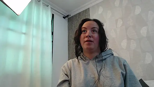 elamurray online show from September 13, 11:10 am