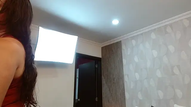 elamurray online show from December 20, 11:17 am