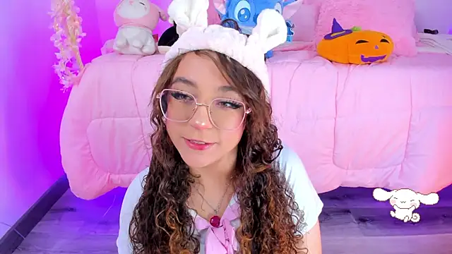 hannacutegod online show from January 9, 5:43 am