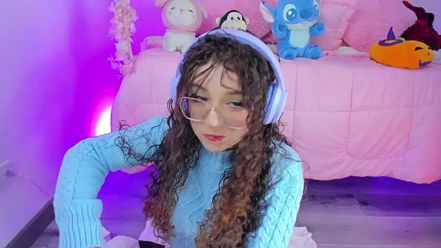 hannacutegod online show from February 20, 5:26 am