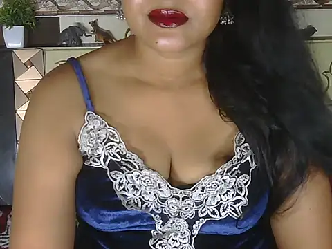 Snapshot of hotee_bhabi chatting on June 18, 11:36 am hotee bhabi online show from June 18, 11:36 am
