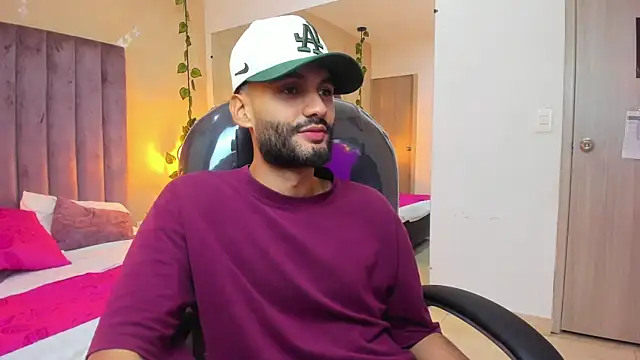 Ryan Jackson  online show from November 30, 5:11 am