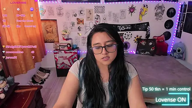 Snapshot of Cherry_blush_ chatting on May 16, 7:56 pm Cherry blush online show from May 16, 7:56 pm