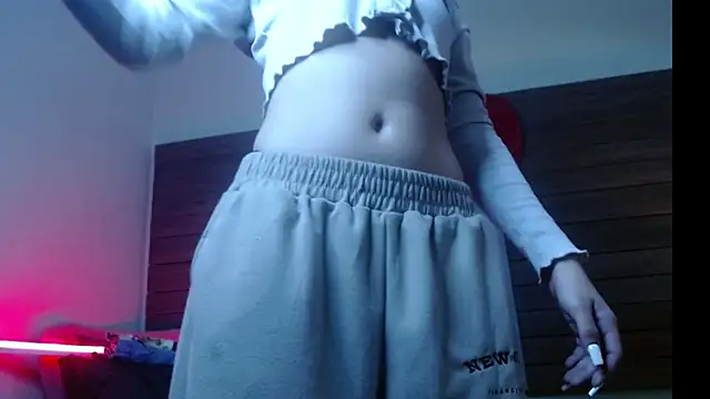 Snapshot of Karol_Yessenia chatting on October 14, 1:23 pm Karol Yessenia online show from October 14, 1:23 pm