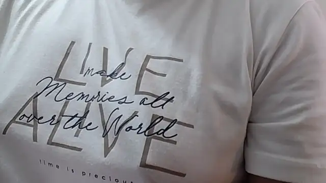 miss squirtsx online show from December 19, 2:57 pm