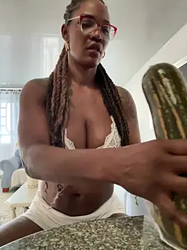 Bustykeyla online show from June 25, 8:46 pm