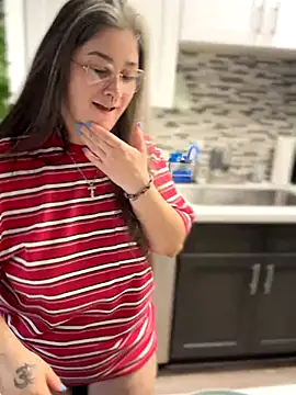 Alix Valentine online show from September 25, 8:34 pm