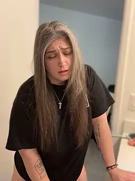 Alix Valentine online show from November 4, 3:44 pm