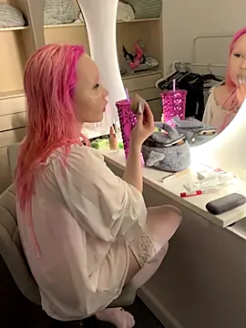 AsiaVegas online show from December 16, 7:19 pm