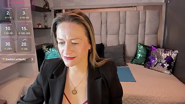 Charlot milf online show from October 14, 12:06 pm