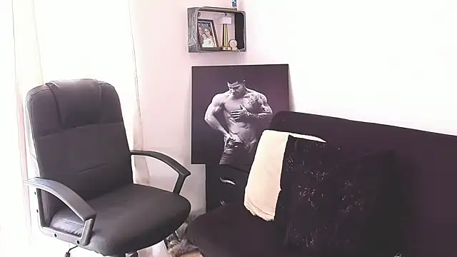 Snapshot of Marck_Mathews chatting on September 9, 3:55 pm Marck Mathews online show from September 9, 3:55 pm